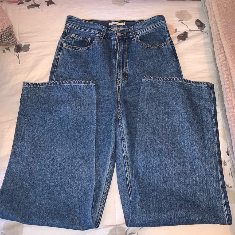 Levi’s High Loose Jeans